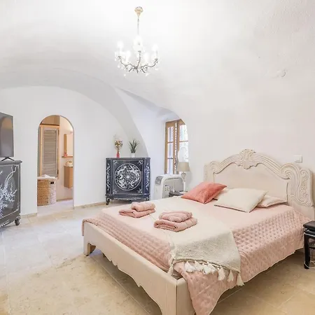 Casa Pietra - Piscine Privative Et Toit Terrasse Holiday home